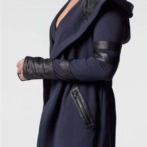 Blanc Noir Maitri Traveler Jacket - Women's XS- Patriot Blue